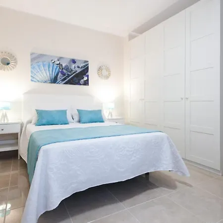 Apartment El Faro