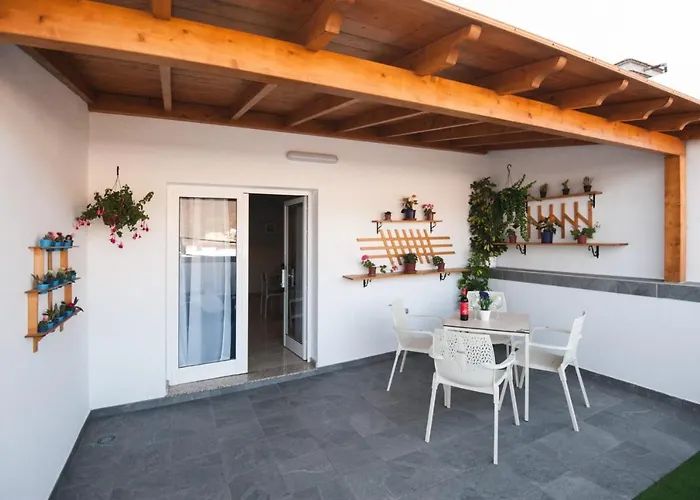 El Faro * Las Playas